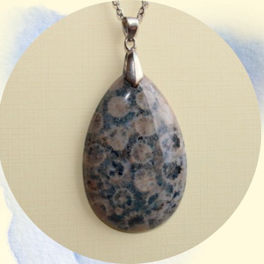 Pendentifs en Corail de fossiles d'Agate bleu