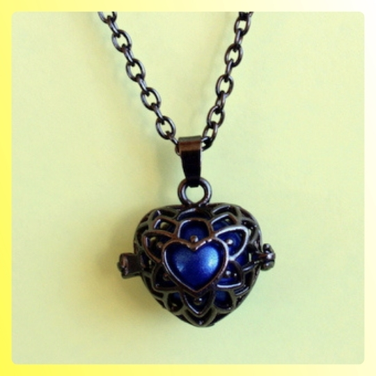 Les Pendentifs Bola