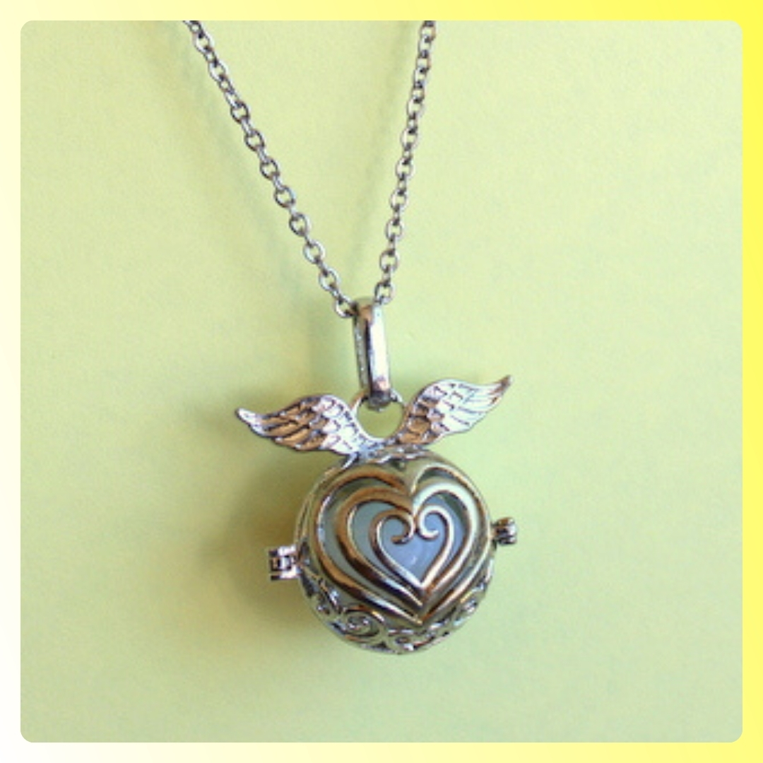 Les Pendentifs Bola